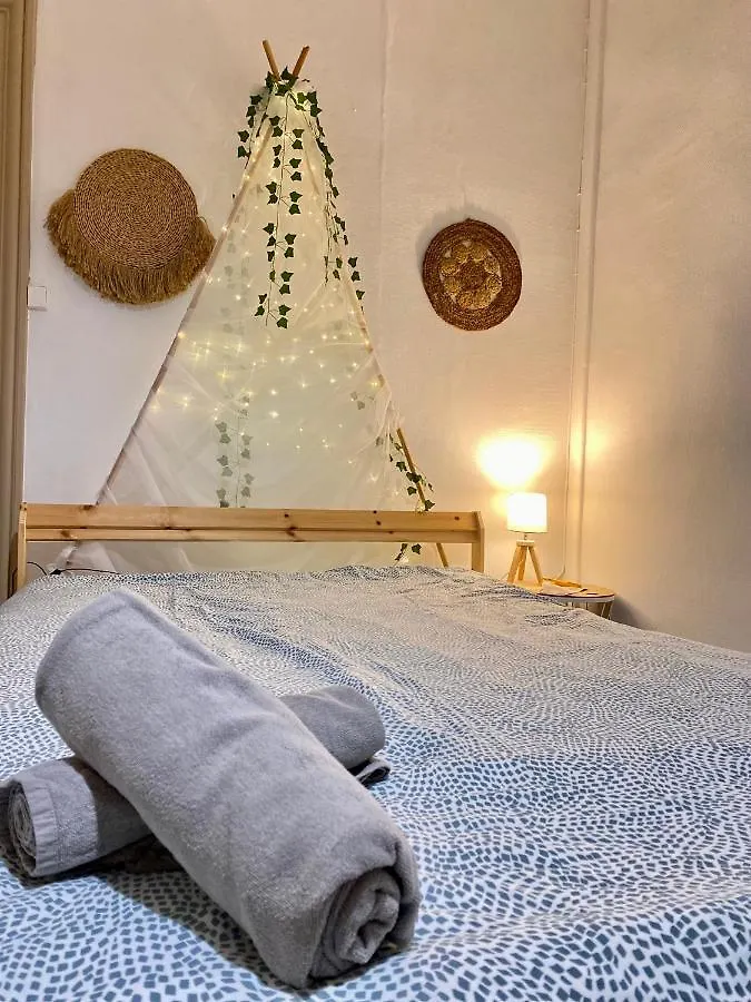 Apartment L'Appart & De La Turdine A L'Arbresle Entree Autonome Eveux France